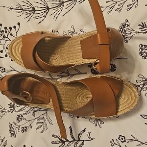 Tory Burch Tan Wedge Sandals